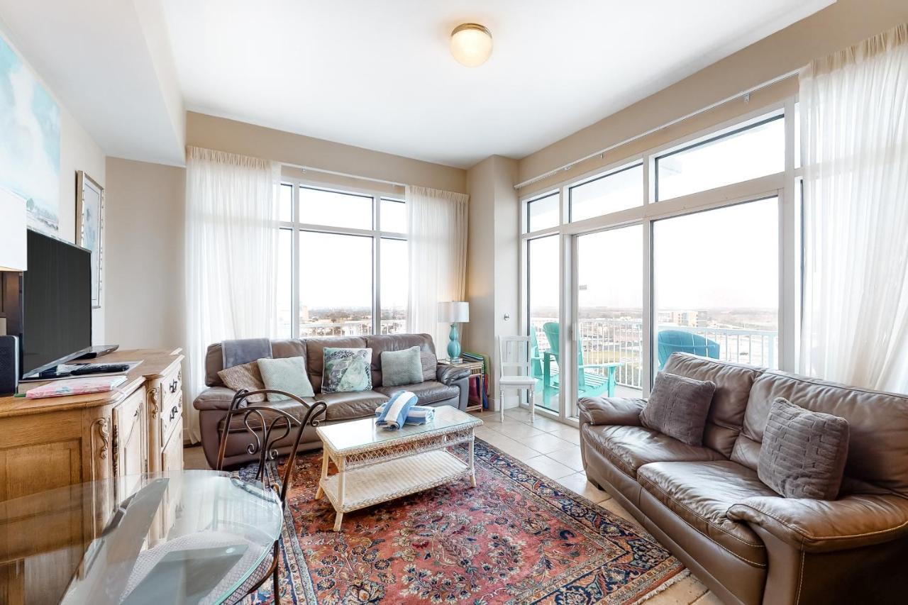 Emerald By The Sea Retreat Galveston Room photo
