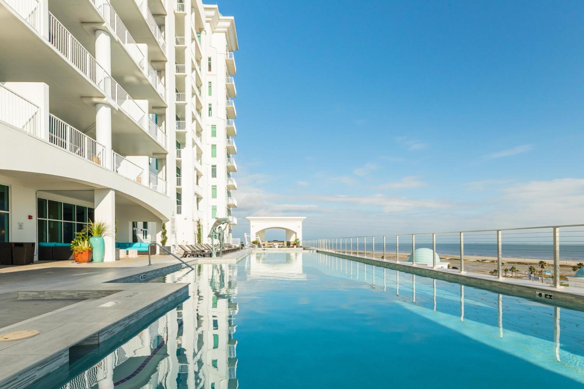 Emerald By The Sea Retreat Galveston Exterior photo