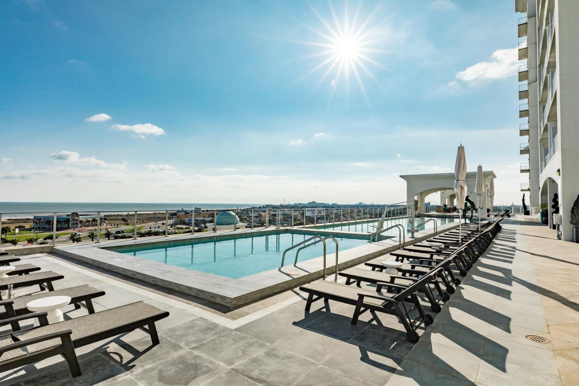 Emerald By The Sea Retreat Galveston Room photo